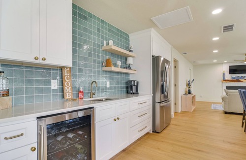 Ruskin Casa | Riverfront Ruskin Home w/ Boat Dock, 1 Mi to Beach