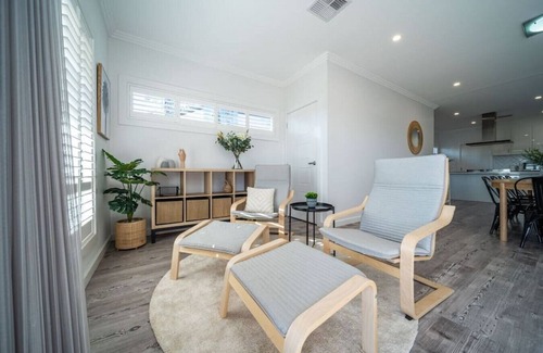 Riverglades Casa | ★Riverglades View★RIVERFRONT✔︎WiFi✔︎4BR✔︎Family✔︎