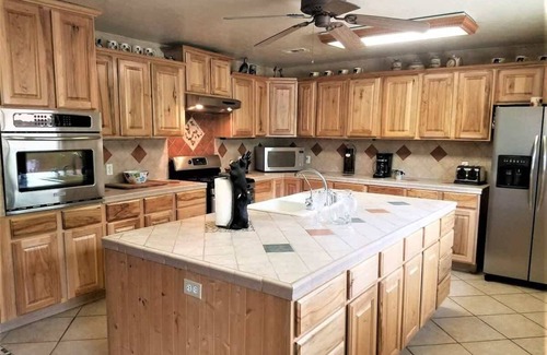 Ruidoso Casa | Rivers Edge Cabin - Cosy Cabins Real Estate, LLC.