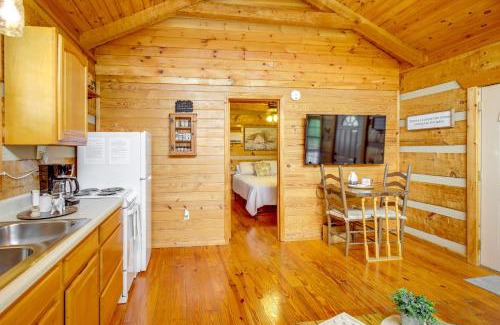 Bean Station Casa | Rivers View - Cherokee Lake Cabin with Fire Pit!