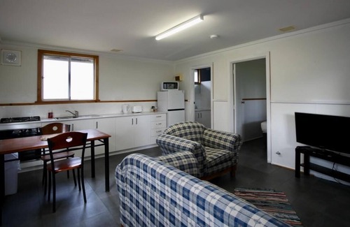 Augusta Cabaña | Riverscape Cottage No.4 - Riverscape Cottage No.4 is an easy walk to the Blackwood River