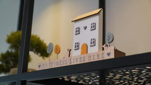 Lansbury Apartamento | Riverside 1-Bed Flat with Balcony in Canary Wharf Autumn