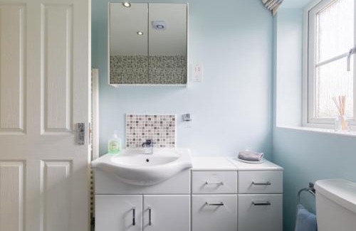 Evesham Casa | Riverside cottage