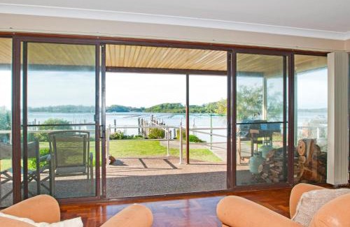 Greenwell Point Casa | Riverside Delight