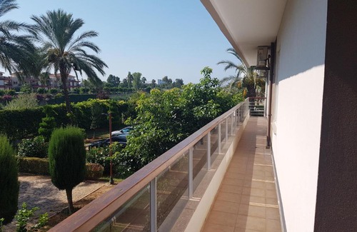 Tosmur Belediyesi Apartamento | Riverside Resort Property