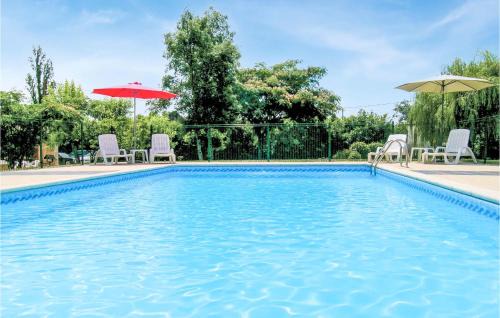 La Barde Casa | Riverside Retreat