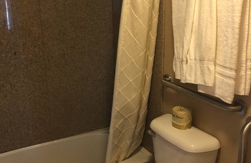 Riverton Hotel | Riverton Inn & Suites