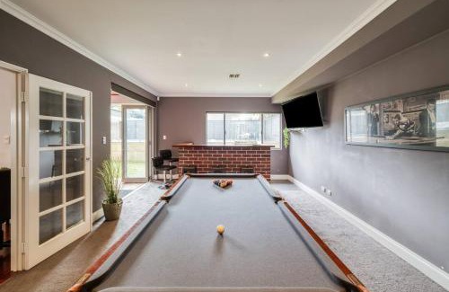 Rivervale Casa | Rivervale Retreat - Spacious Family Living