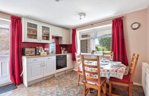 Warkworth Casa | Riverview Cottage - North East Escapes