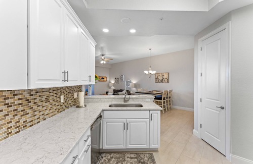 Historic District Condominio | Riverwalk Condos - overlook the intercoastal!