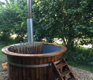 Westcott Otro | Riverwood Farm Glamping Safari Tent