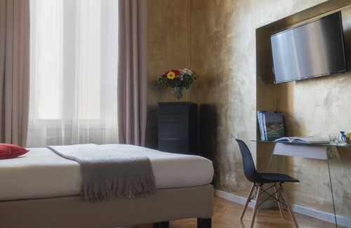 Porta Venezia Casa | Rivière Private Rooms at the Park