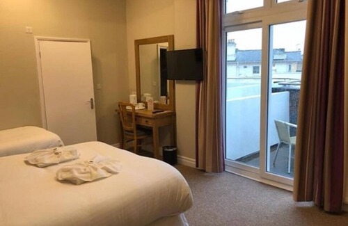 Torquay City Centre Hotel | Riviera Hotel