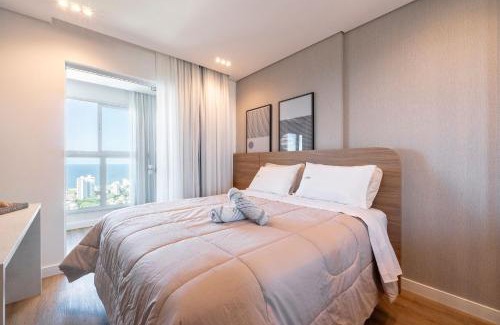 Itajai Apartamento | Riviera Luxo Frente Mar 2 Suítes by Achei Camboriú