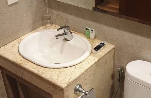 Central Jakarta Hotel | Rivoli Hotel Jakarta