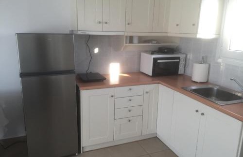 Paros Apartamento | RIZES ELIAS STUDIO WITH SEA VIEW