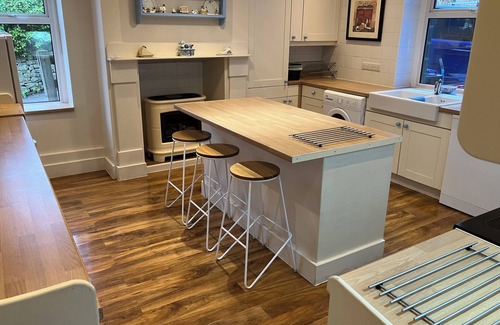 Matlock Casa | Robertswood House