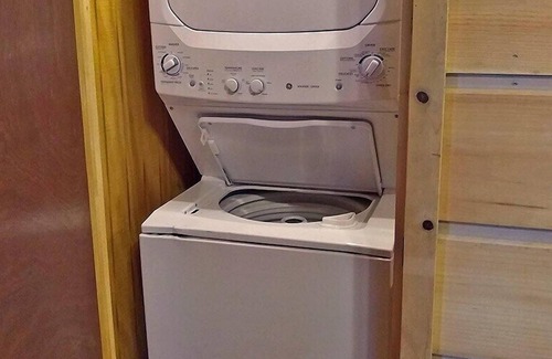 Franklin Cabina | Robin Cabin - Big Bear Cabin Rentals 2 Bedroom/1 Bath Vacation Rental