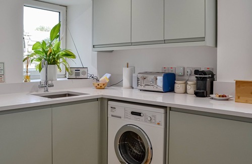 Port William Cabaña | Rockpool Cottage is a truly lovely cottage set in the quiet historical Wigtownshire coastal village