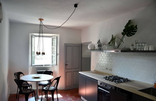 Colonno Casa | Nuevo apartamento de 2 dormitorios cerca de Argegno, Lago de Como