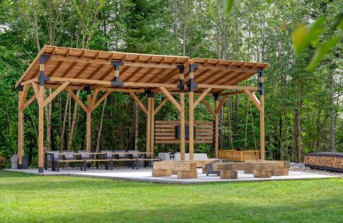 Amherst Hotel | Rockway Motel