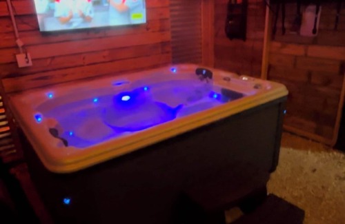 Stockdale Cabina | Rockwood Falls Cabin