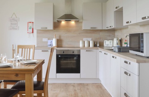 St. Mary's Cabaña | Rockworks Chalets No.4 - UK7043