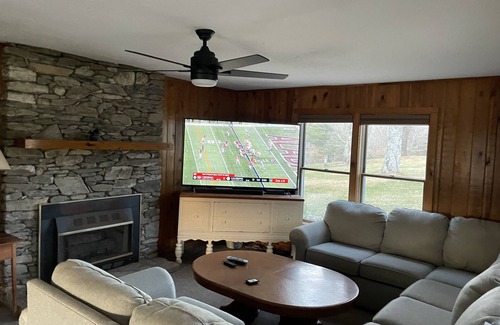 Blowing Rock Otro | Rocky Meadows Resort Casa de campo muy privada en las montañas Blue Ridge