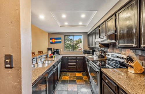 Peak 9 Casa | Rocky Mountain Mama