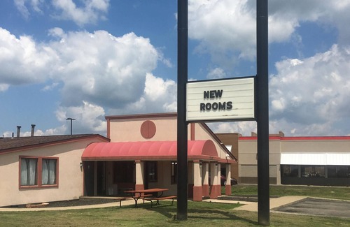 Circleville Hotel | Rodeway Inn