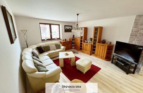 Velky Slavkov Casa | Rodinný dom "Ako doma"