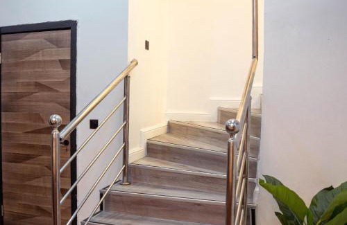 Ajah Apartamento | Rodjo Homes