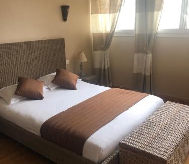 Roissy-en-France Cama Y Desayuno | Roissy Chambres