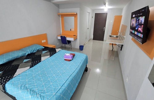 Jakarta Hotel | Roket Room Majestic Point