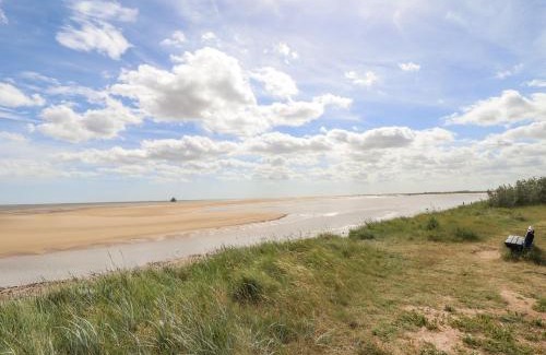 Grimsby Casa | Rollin' Dunes