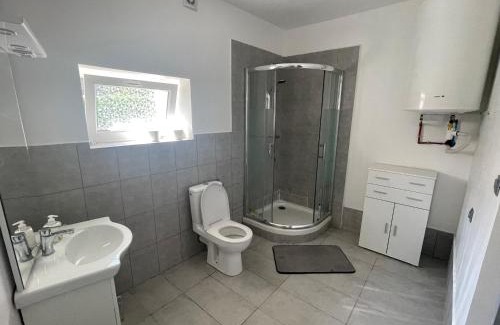 Centre Ville d'Ales Apartamento | Roman
