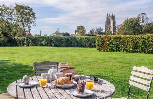 Stoke by Nayland Casa | Romantic cottage in pretty village with great pubs - Stoke Cartlodge