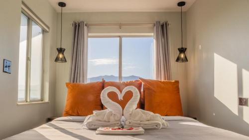 Chalet Village Apartamento | Romantic Exclusive Condo Stunning Mountain View