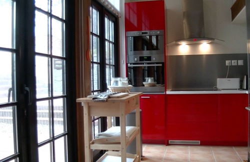 Saint-Pierre Villa | Romantic-Huntinglodge-en-Provence ****