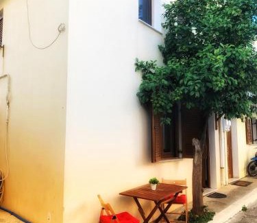 Pythagorion Casa | Romantic maisonette in the heart of Pythagoreio LH door