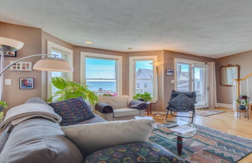 Swampscott Casa | Vistas románticas del océano y del horizonte de Boston: ¡desde una bañera de hidromasaje al aire libre!