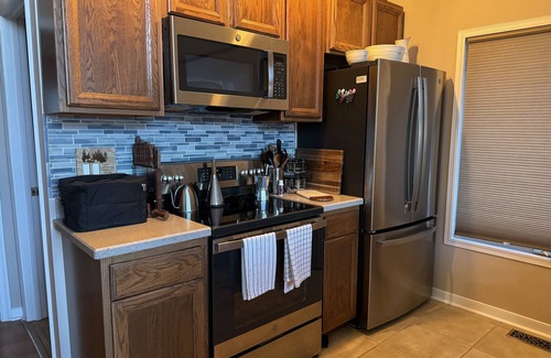 Montebello Casa | Romantic or Family Vacay w/ Stunning Mtn Views & Hot Tub near Crabtree Falls