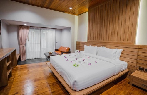 Talat Nuea Complejo | Romantic Room with Private Plunge Pool/Located in Siray Bay 5 Minto Phuket Town
