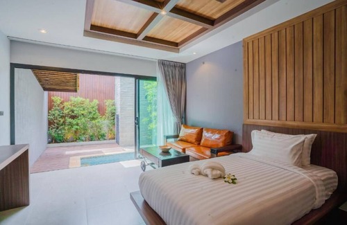Talat Nuea Complejo | Romantic Room with Private Plunge Pool/Located in Siray Bay 5 Minto Phuket Town
