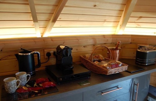 North Perrott Otro | Romantic Rural Retreats