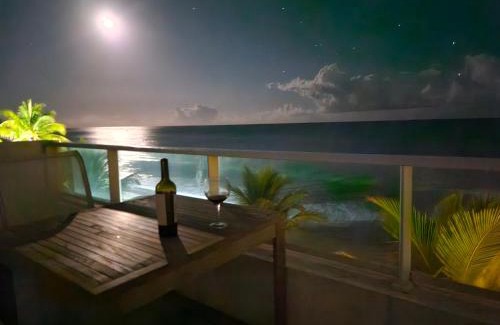 Litoral Norte Maceio Villa | Romantic Sea Villa w/AMAZING SEA VIEW - DIRECTLY ON THE BEACH!