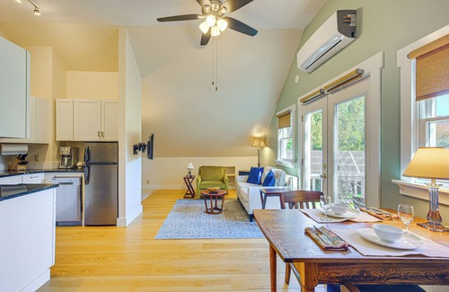 Rochester Casa | Romantic, Secluded Vermont Getaway w/ Hot Tub