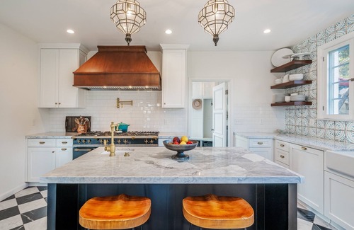 North Arroyo Casa | Romantic Spanish Mansion In Pasadena!