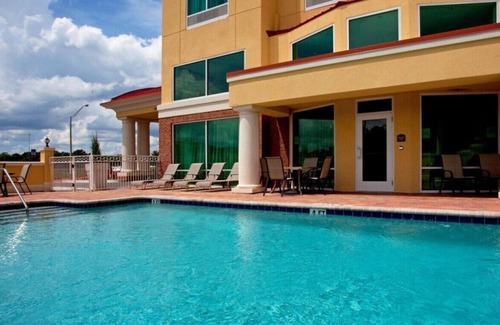 Jacksonville Casa | Romantic Suite for Your Next Sweet Vacation!