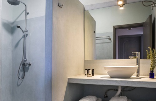 Logarata Apartamento | Villa romántica en la bahía de Myrtos